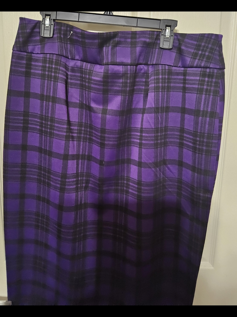 NWOT Ashley Stewart Purple & Black Plaid Pencil Skirt - Picture 7 of 8